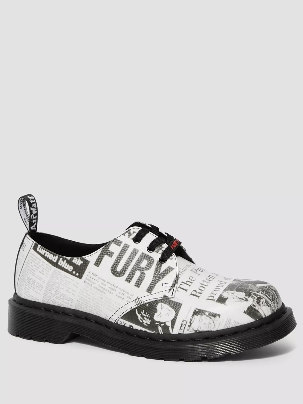 Dr. Martens 1461 Sex Pistols Backhand News Paper Print Women’s size 7 NEW!!!